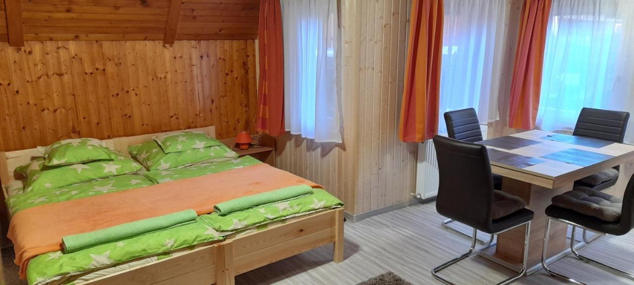Keri Apartman Mosonmagyaróvár Exterior foto