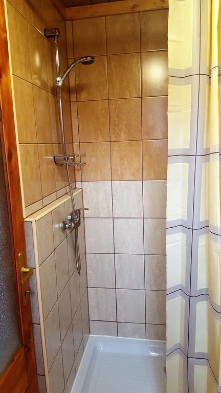 Keri Apartman Mosonmagyaróvár Exterior foto
