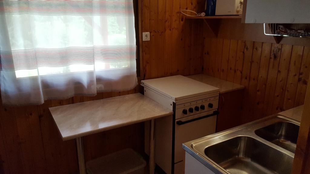 Keri Apartman Mosonmagyaróvár Exterior foto