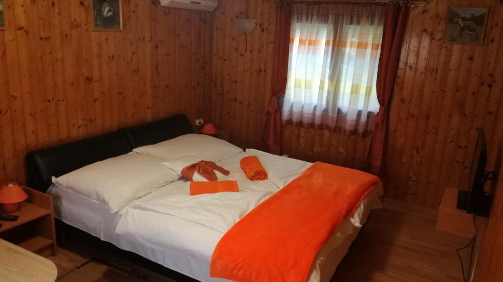 Keri Apartman Mosonmagyaróvár Exterior foto