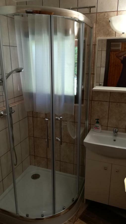 Keri Apartman Mosonmagyaróvár Exterior foto